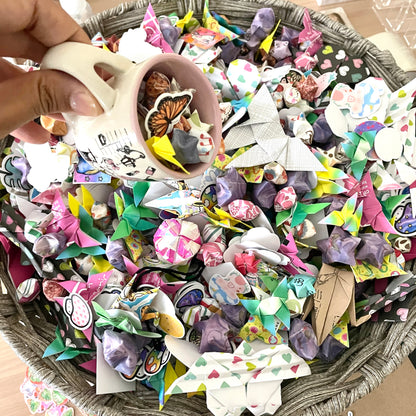 Cozy Confetti - Sticker and Origami Confetti Scoop!